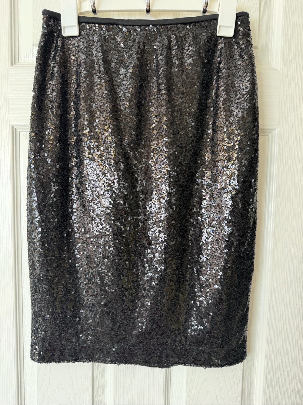 Black Sequin Midi Skirt - Sleek Event-Ready Pencil